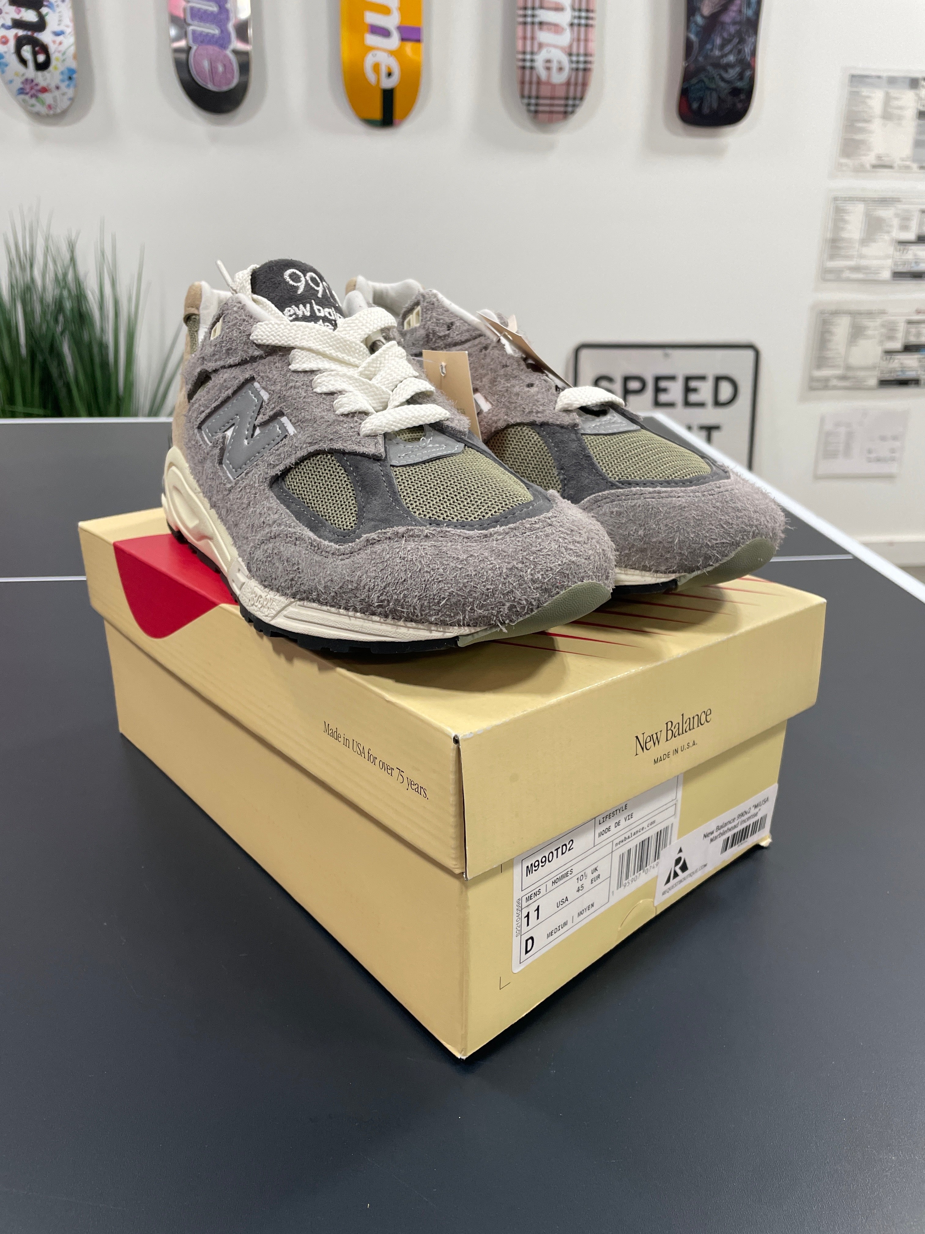 New Balance 990v2 MiUSA Sz 11