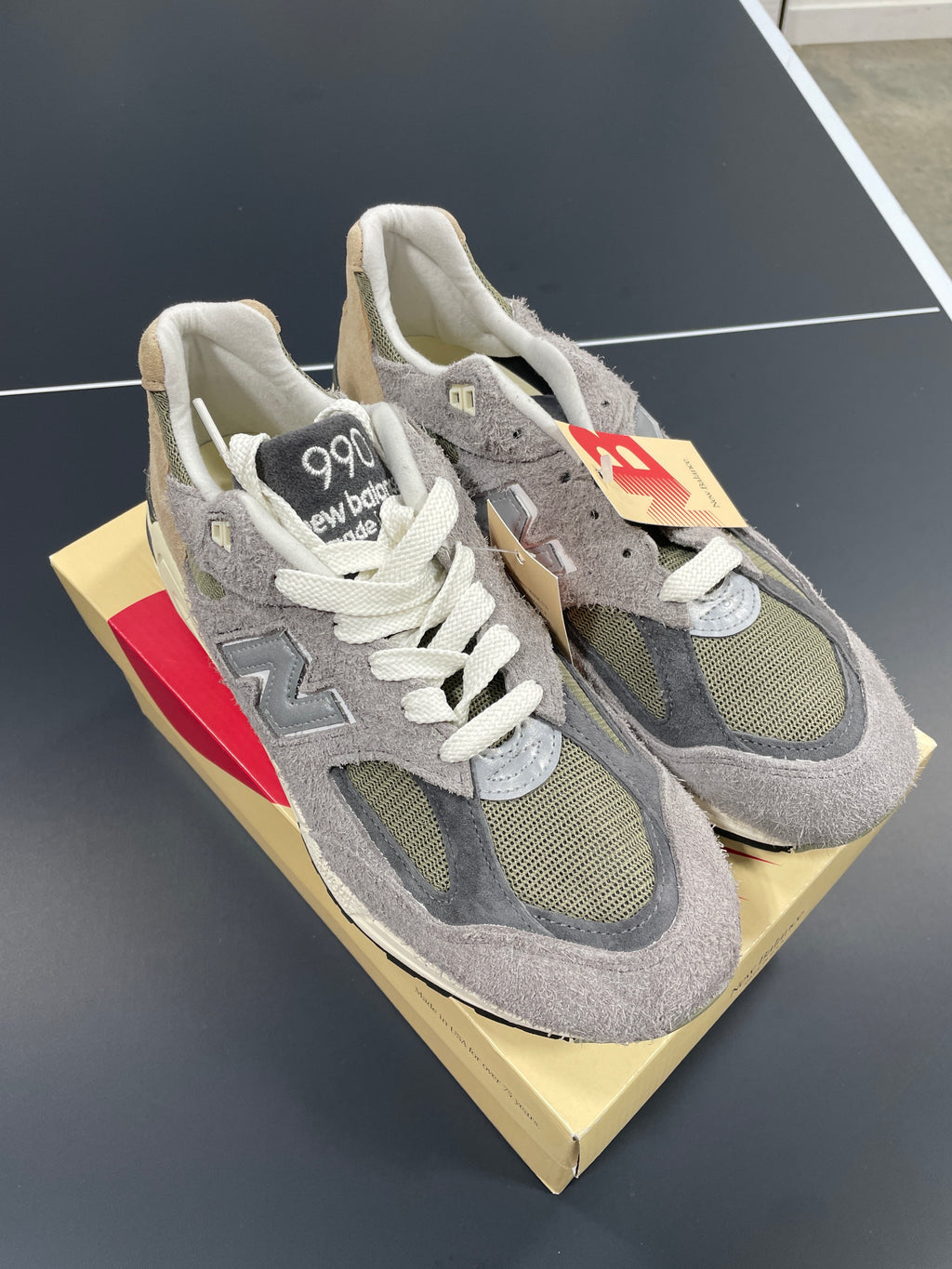 New Balance 990v2 MiUSA Sz 11