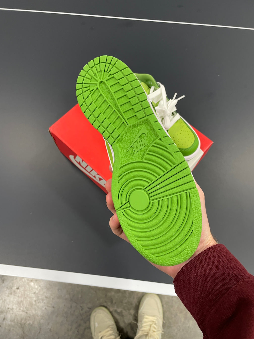 Nike Dunk Low Chlorophyll Sz 4y