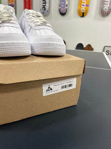 Nike Air Force 1 White Sz 10 (REPLACEMENT BOX)