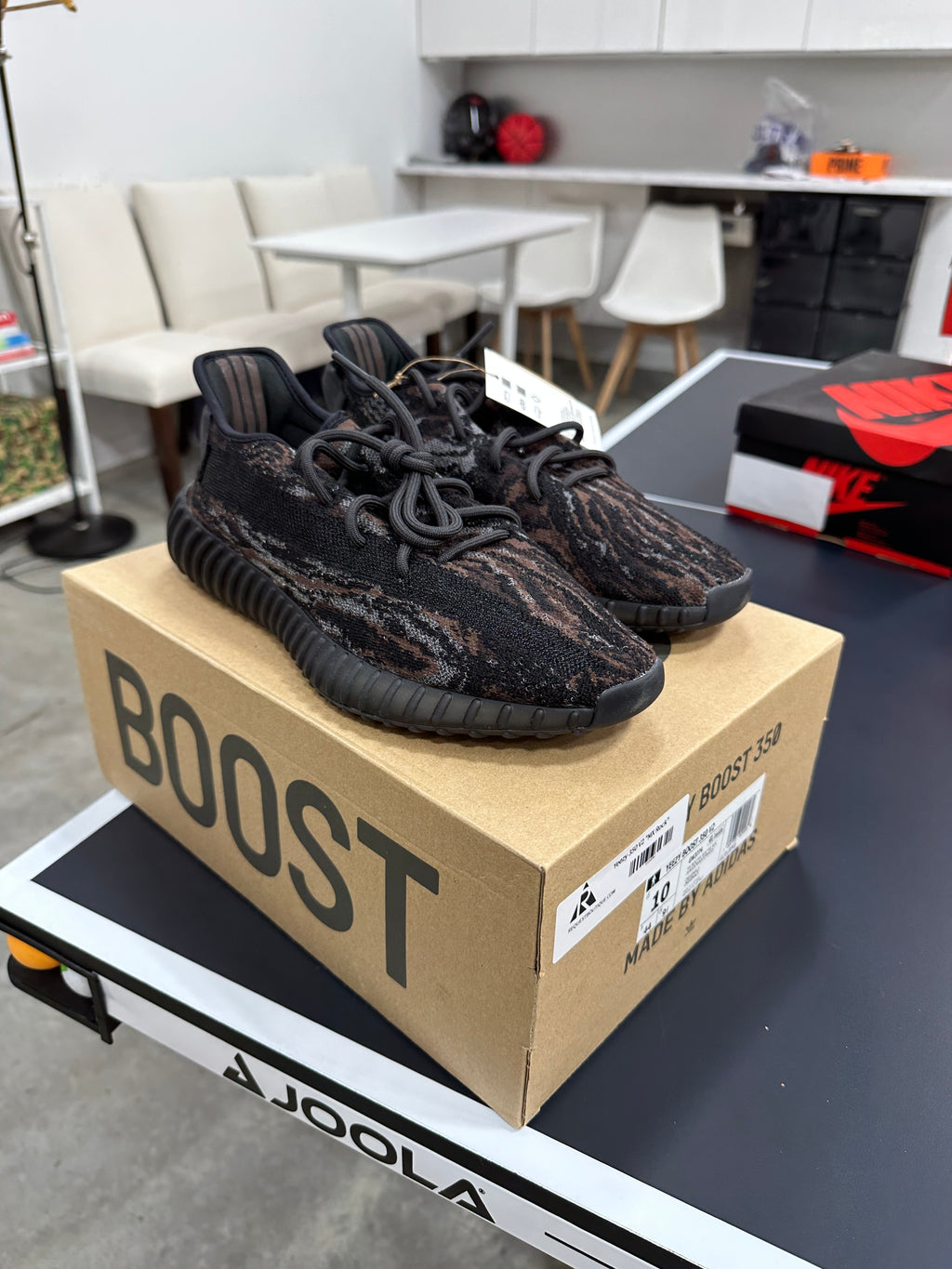 Yeezy 350 V2 Mx Rock Sz 10