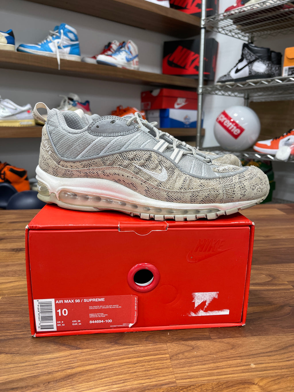 Air Max 98 Supreme Sz 10
