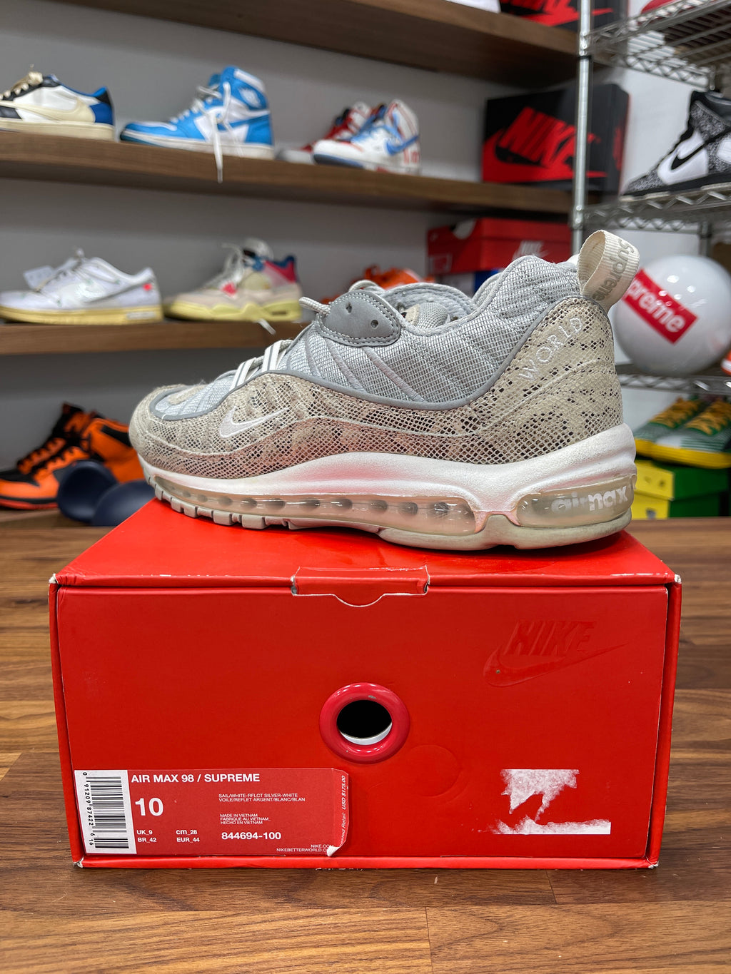 Air Max 98 Supreme Sz 10
