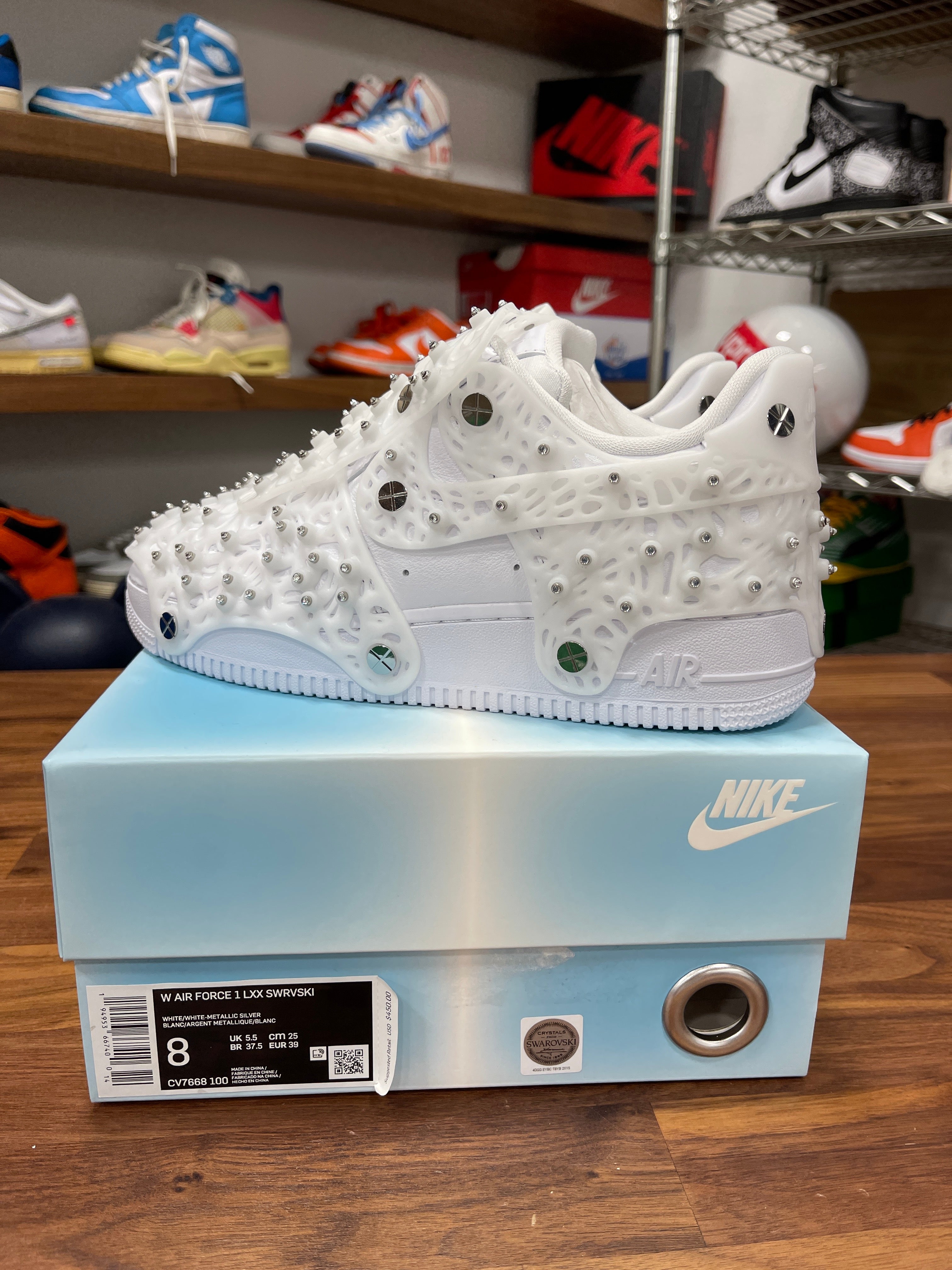 W Air Force 1 LXX Swrvski Sz 8