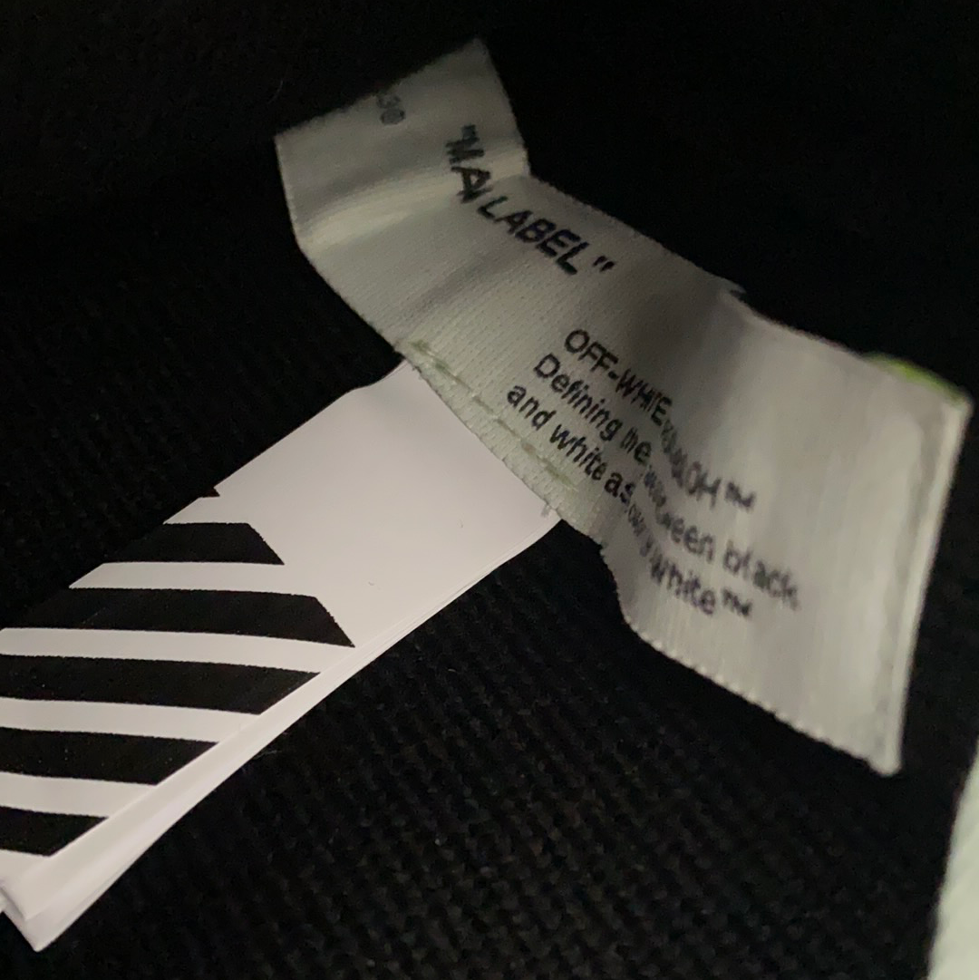 Off white Mountains Beanie