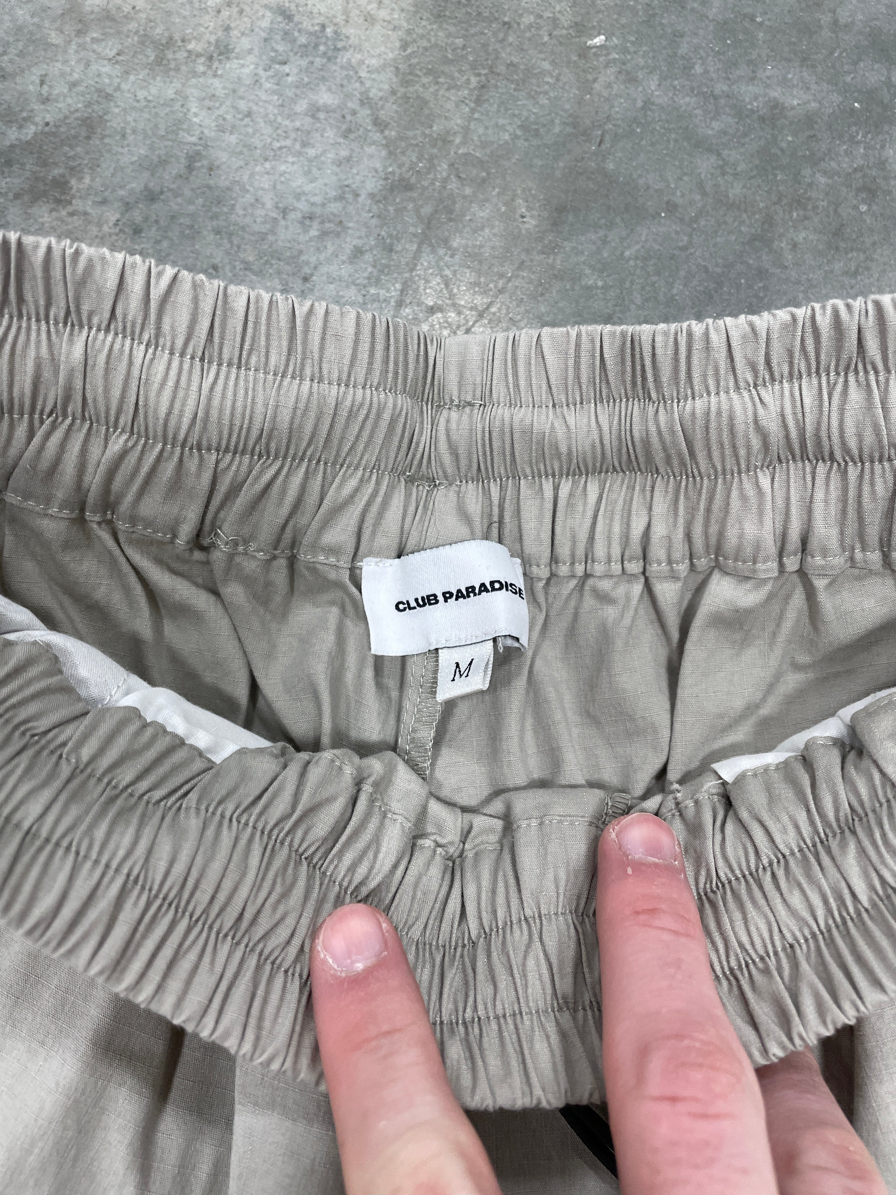 Club Paradise Shorts Sz M